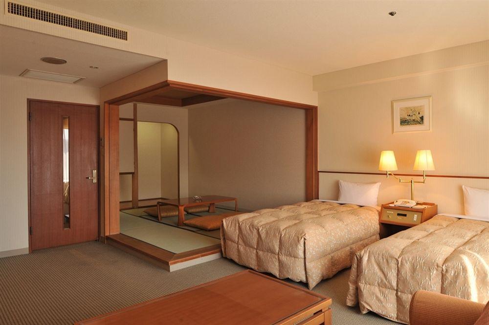 Resorpia Hakone Hotel Екстериор снимка